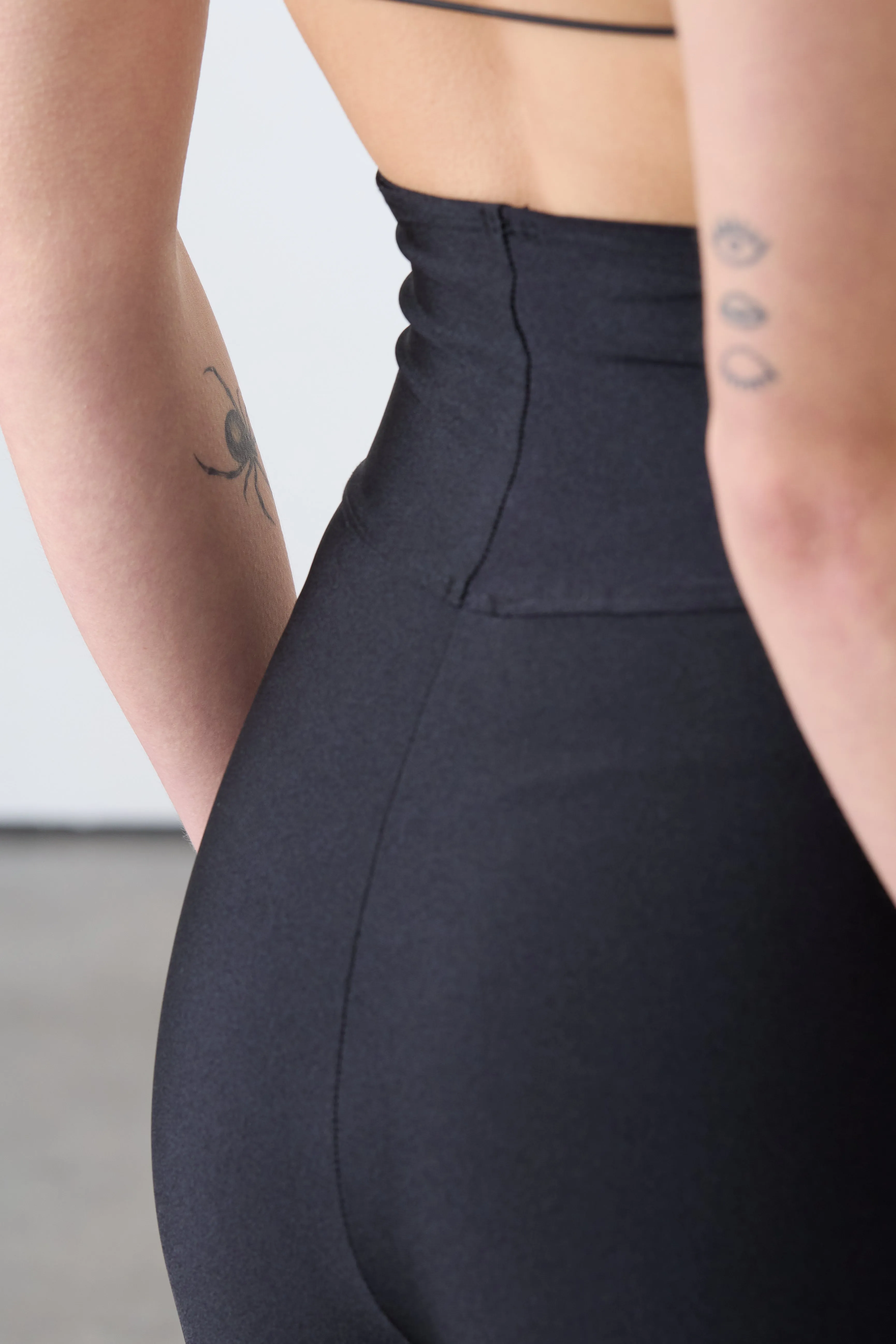 KARÉ LEGGINGS