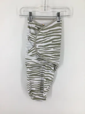 Mama Cheetah Child Size S Gray Sleep Sacks & Swaddles