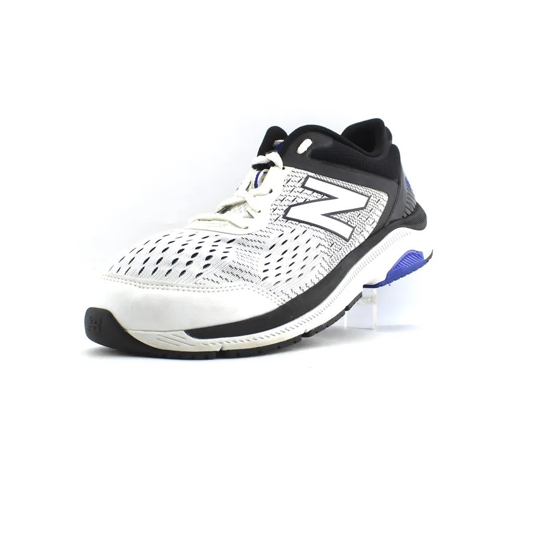 NEW BALANCE 847 V4