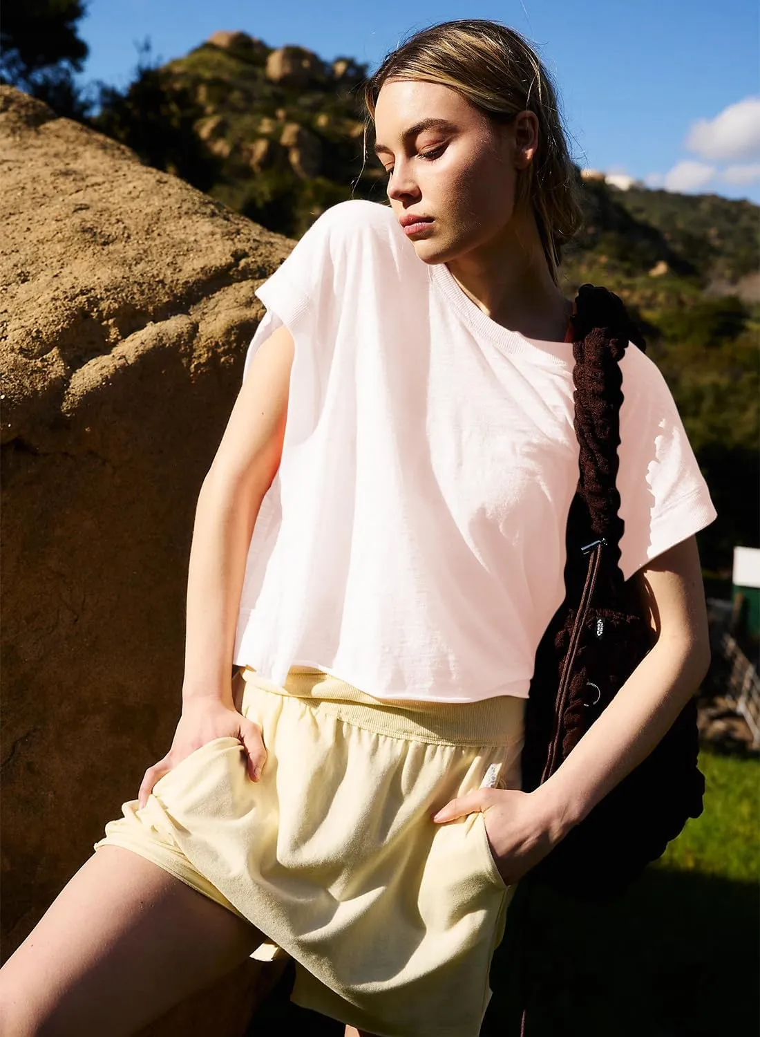 Women Short Sleeve Workout Shirts Open Back Tops Casual Yoga Y2k Athletic Gym Slouchy Crop Running Tees